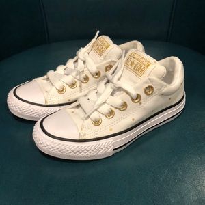 Converse shoes for little girl!